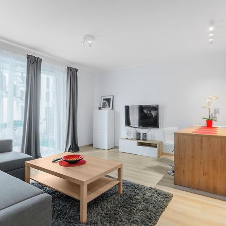 Apartamenty Homely Place Blisko Starego Rynku - Parking Poznań Exterior foto